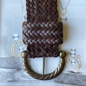 Club Monaco Women’s  Leather wide Belt 100% genuine Leather Rachel Belt …